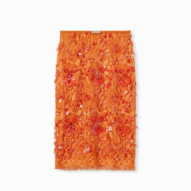 Flora lace skirt with beads