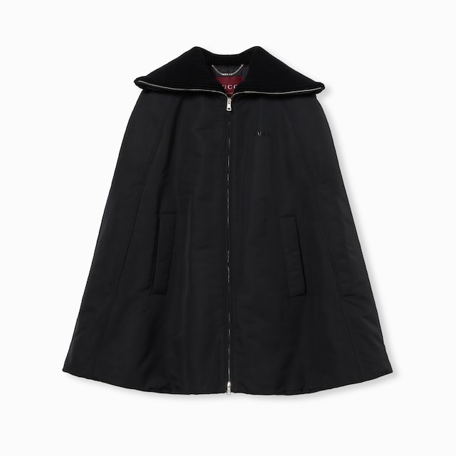 Veste effet cape matelassée avec broderie