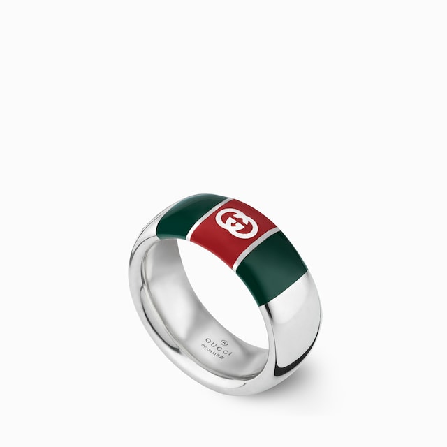 Wide ring with Web detail