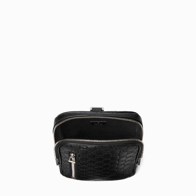GG Emblem small crossbody bag - image 3