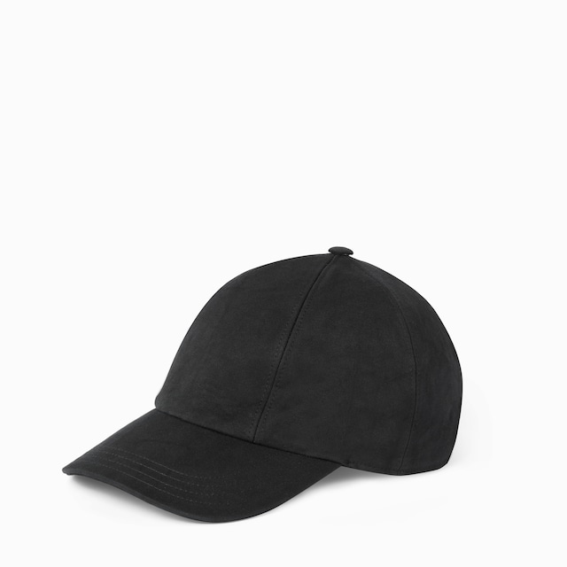 Fabric baseball hat with embroidery