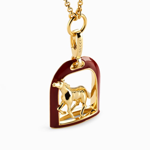 Horse-inspired pendant charm necklace