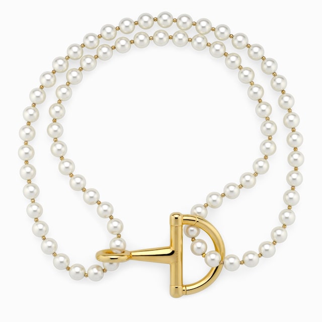 Necklace with stirrup