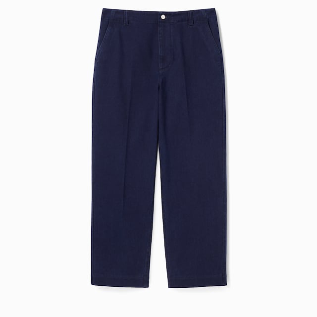 Washed denim pant with embossed label