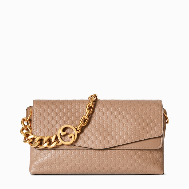 Medium shoulder bag with chain