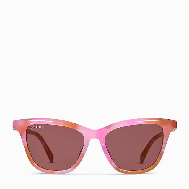 Cat eye sunglasses