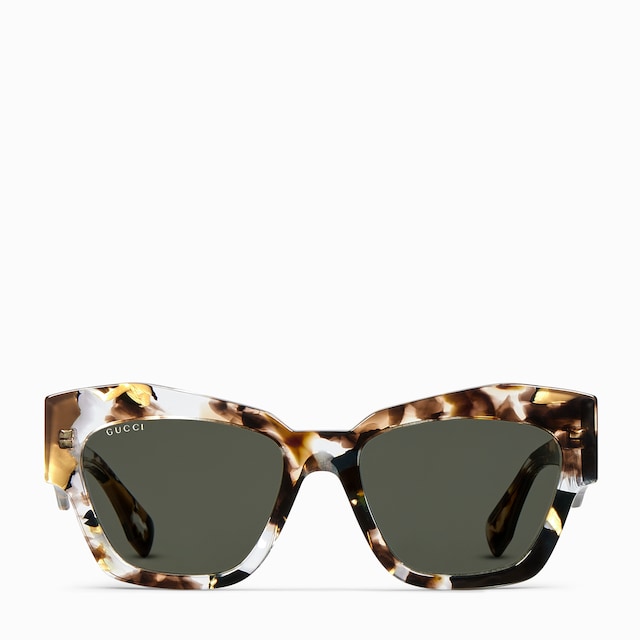 Cat-eye sunglasses