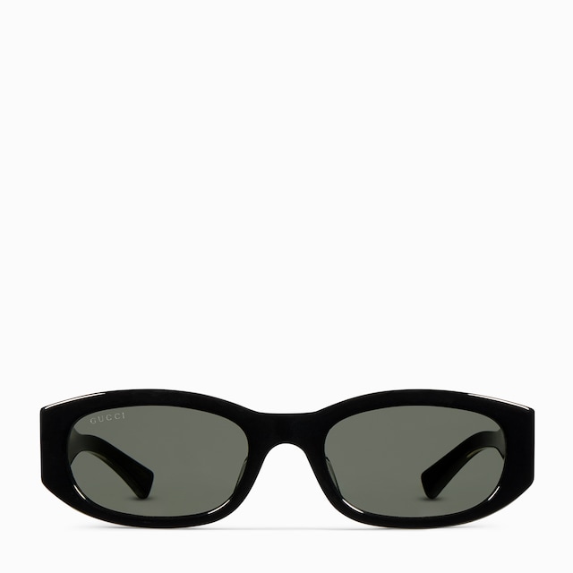 Low nose bridge oval sunglasses in black | GUCCI® SG