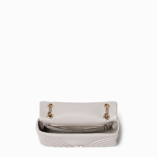 GG Marmont medium shoulder bag - image 4