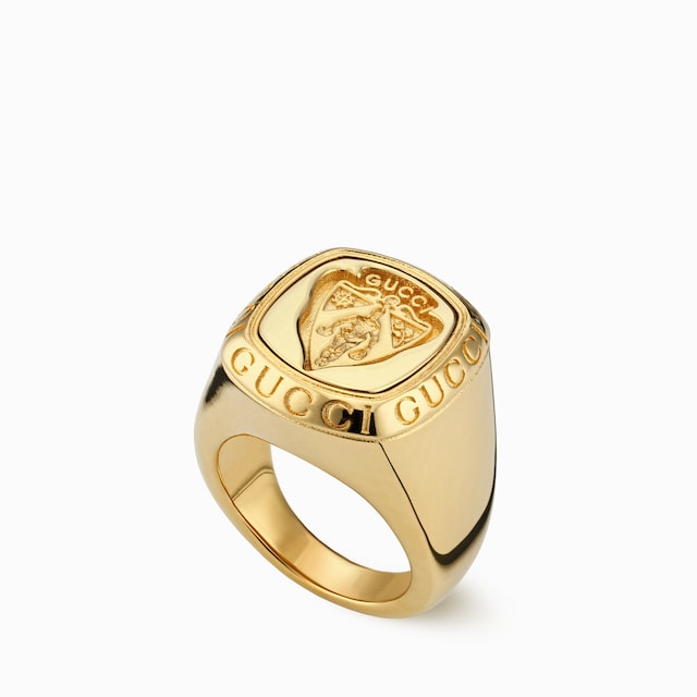 Sello con insignia de Gucci