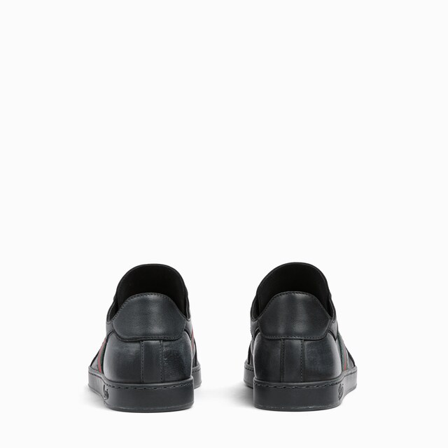 Men's Stretch low-top sneaker - image 4