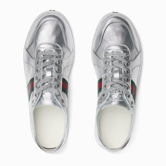 Women's Stretch low-top sneaker - image 4