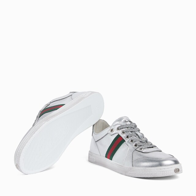 Women's Stretch low-top sneaker - image 3