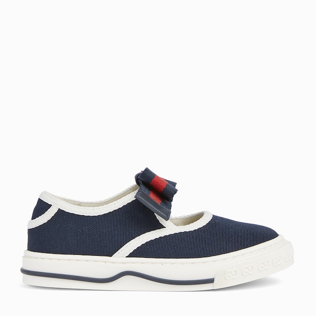 Toddler sneakers with Web