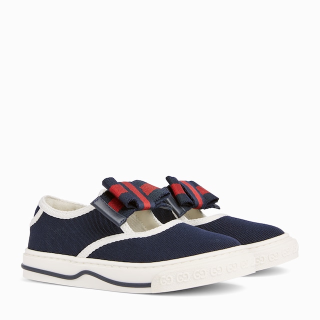 Toddler sneakers with Web