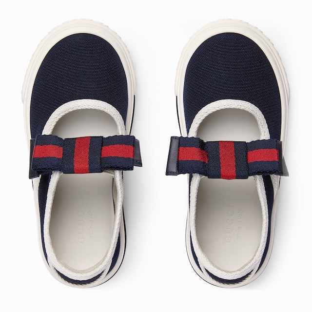 Toddler sneakers with Web