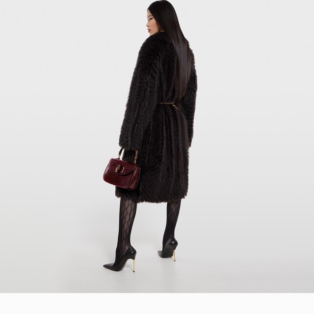 Soft long shearling coat - image 4