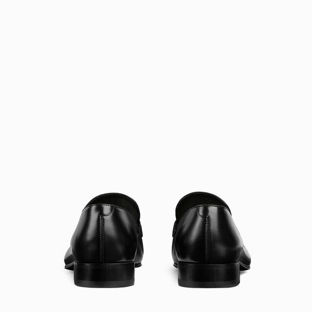 Men's loafer with Gucci Crest - image 3