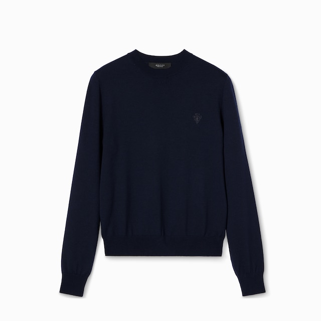 كنزة خفيفة من الصوف المحبوك مع تطريز