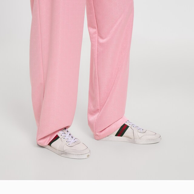 Women's Stretch low-top sneaker - image 2