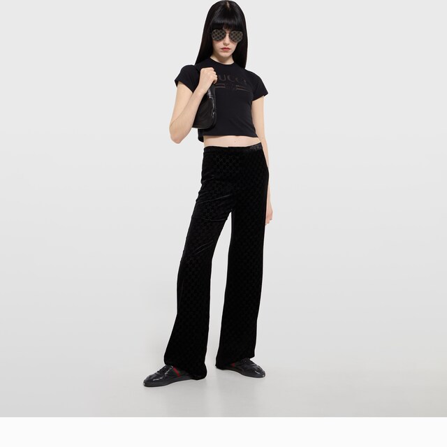 Women's Stretch low-top sneaker - image 2