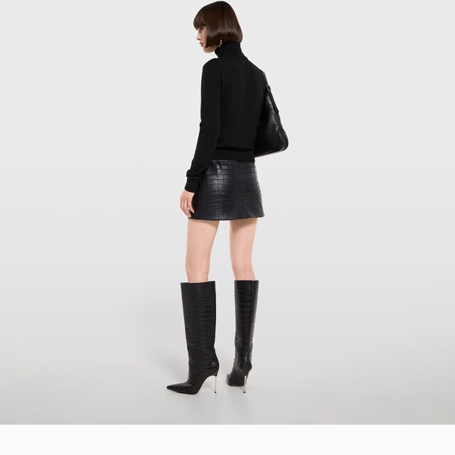 Knit wool turtleneck with embroidery - image 3