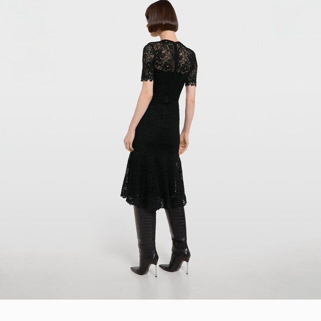 GG flower stretch lace dress - image 3