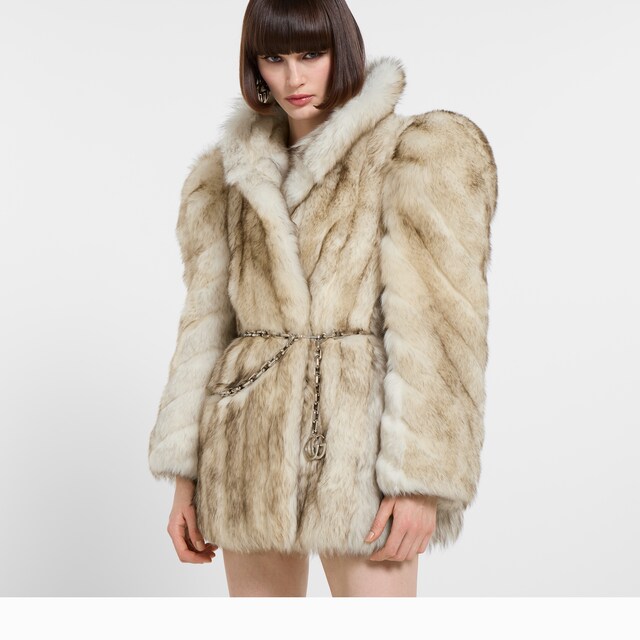 Smooth long shearling coat - image 3
