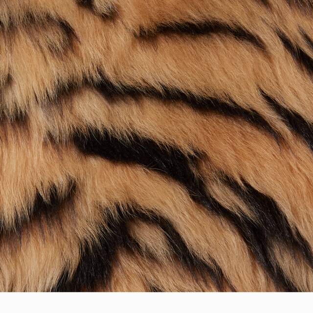 Smooth long shearling coat - image 4