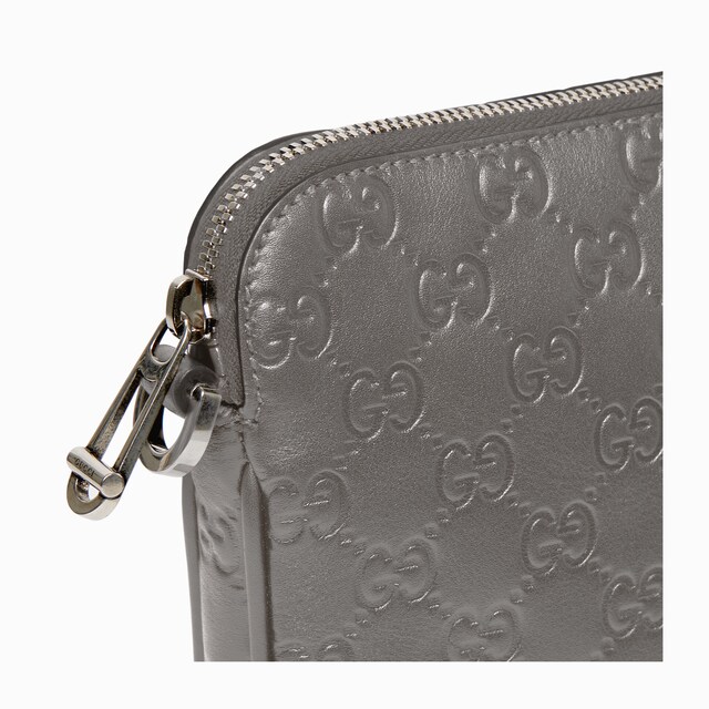 GG Emblem medium crossbody bag