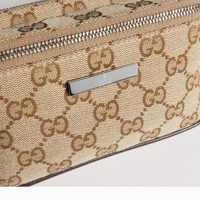 Gucci Tag small belt bag - image 4