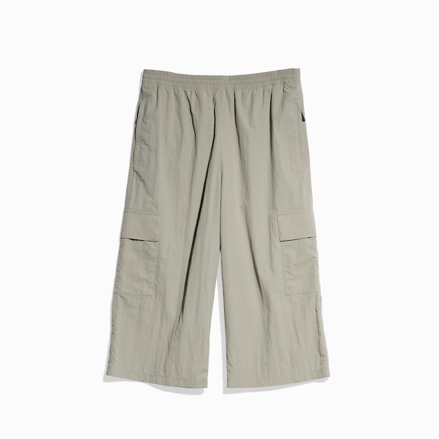 Nylon cargo pants with wrinkle effect