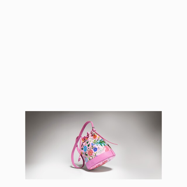 Gucci Venice small bucket bag - image 3