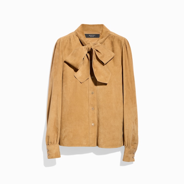 Chemise douce en daim léger avec nœud