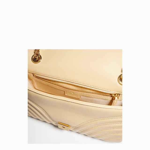 GG Marmont medium shoulder bag - image 3
