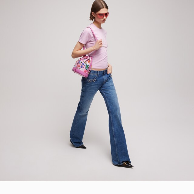 Gucci Venice small bucket bag - image 2