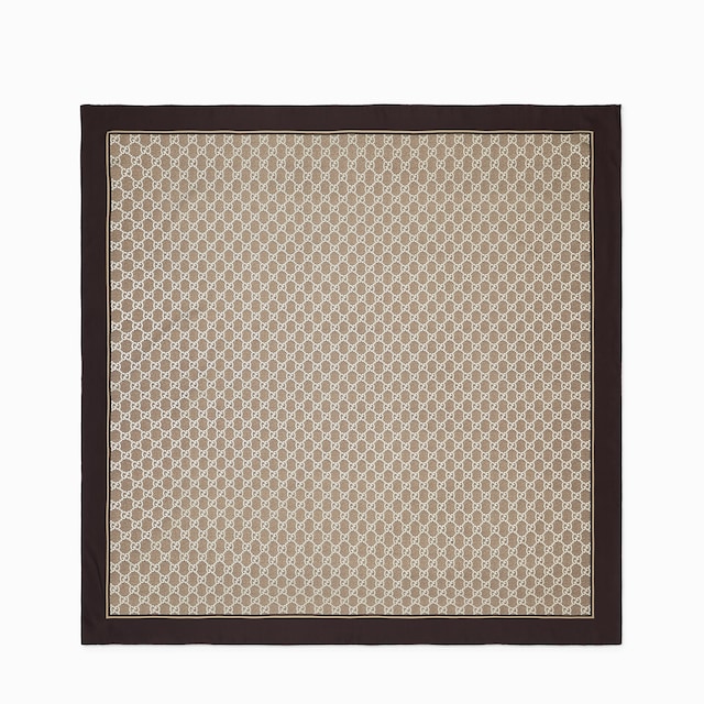 Laminated printed silk twill carré
