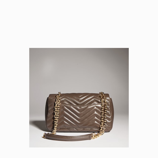 GG Marmont medium shoulder bag - image 3