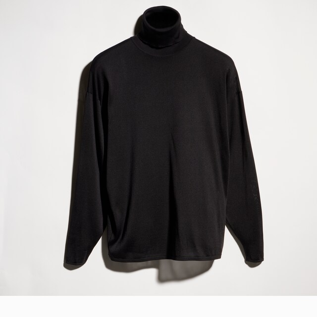 Extra fine silk sweater