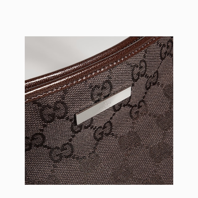Small pouch with strap and Gucci plaque - image 5