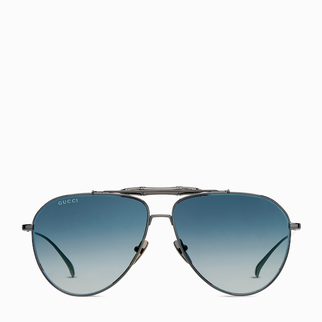 Pilot sunglasses
