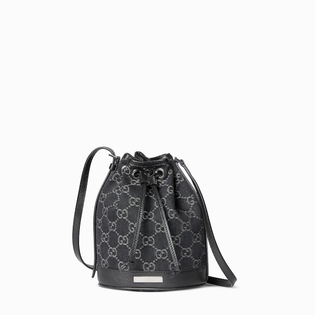 Mini bucket bag with Gucci plaque