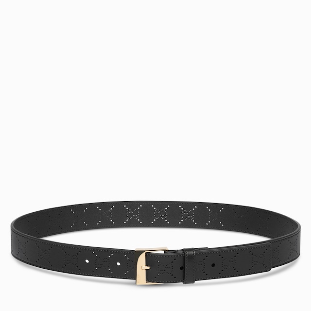 Belt with squared buckle
