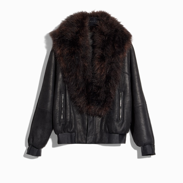 Chaqueta bomber de suave borreguillo