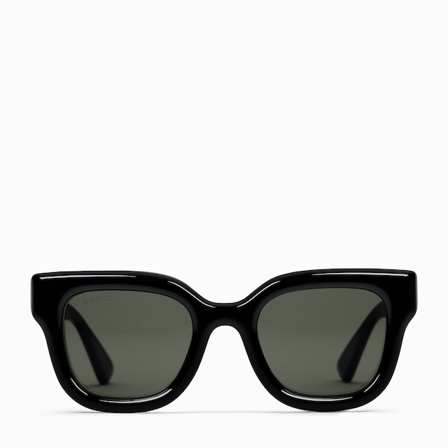 Gafas de sol con montura redonda