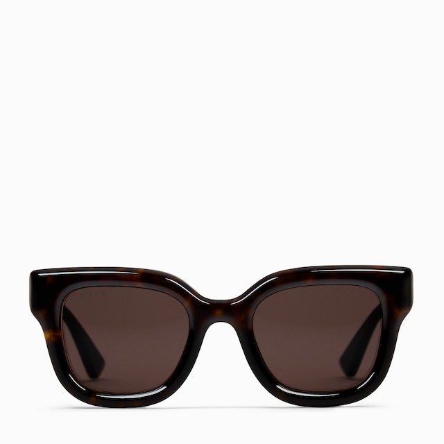 Gafas de sol con montura redonda