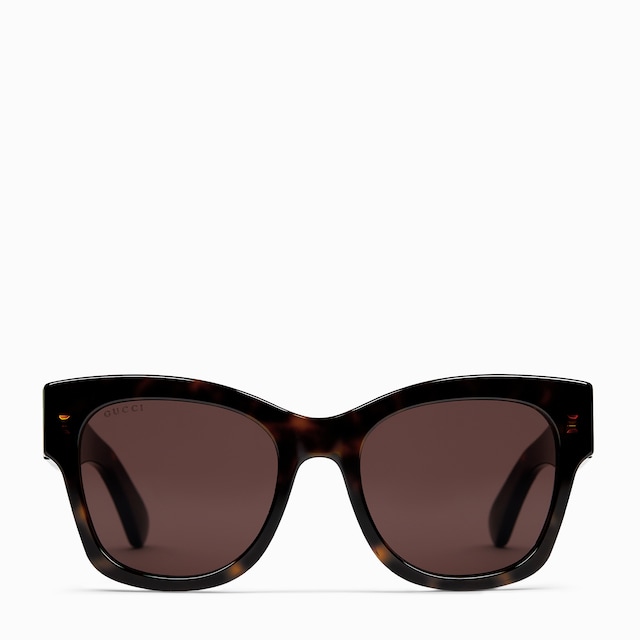 Gafas de sol con montura de mariposa