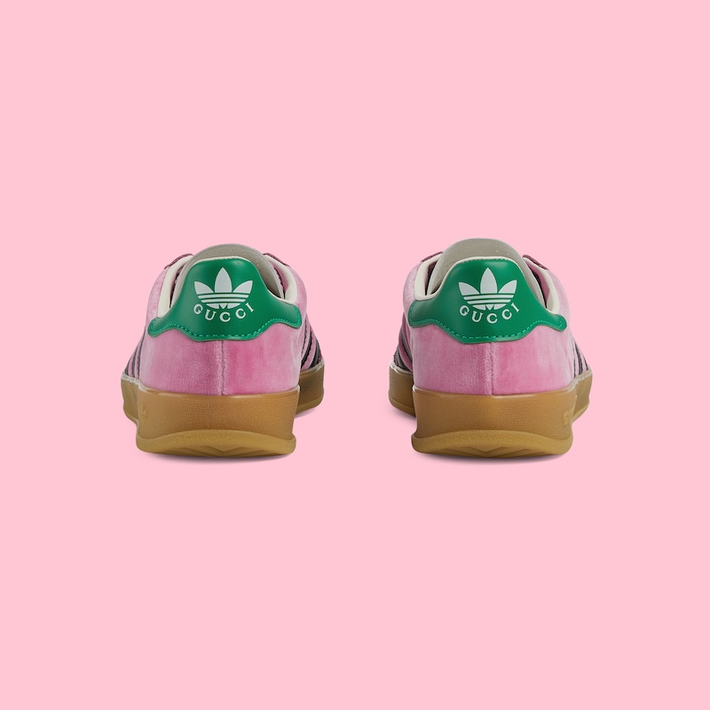 ガゼル〕adidas x Gucci ウィメンズ スニーカーピンク ベルベット 