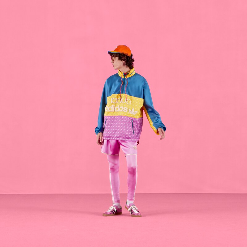 Giacca adidas x Gucci in acetato in blu, giallo e rosa | GUCCI® CH