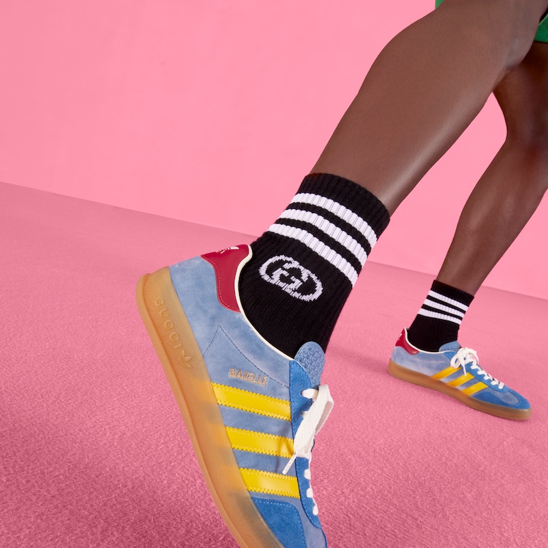 ถุงเท้า adidas x Gucci ankle socks inสีดำและสีขาว GUCCI® TH
